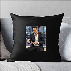 Daniel Craig also starred in the film Knives Out Daniel Craig Pillows Cover