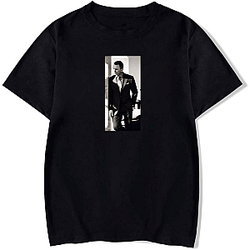 Daniel Craig has a versatile acting career Daniel Craig T-Shirts