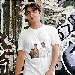 Daniel Johnston - Tragic and Influential Figure Daniel Johnston T-Shirts