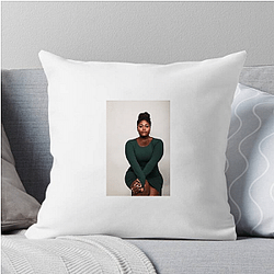 Style Icon Danielle Brooks Pillows Cover