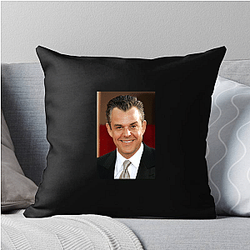 Powerful Gravitas Danny Huston Pillows Cover