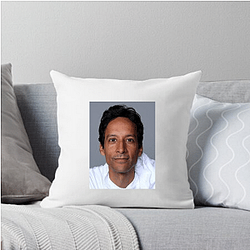 Pop Culture Wizard Danny Pudi Pillows Cover