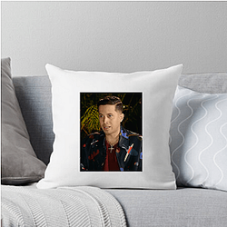 De la Ghetto Urban Style De La Ghetto Pillows Cover