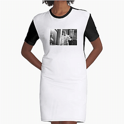 Death Becomes Her involves a magical potion Death Becomes Her Dresses