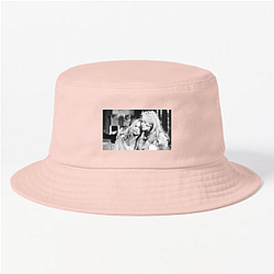 Death Becomes Her stars Meryl Streep and Goldie Hawn Death Becomes Her Hats & Caps