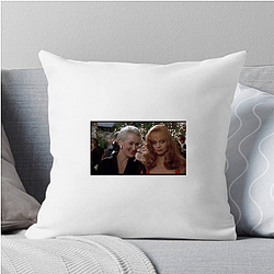 Death Becomes Her was directed by Robert Zemeckis Death Becomes Her Pillows Cover