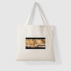 Death on the Nile's setting is on a river cruise in Egypt Death On The Nile Bags