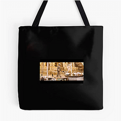 Death on the Nile's setting is on a river cruise in Egypt Death On The Nile Bags
