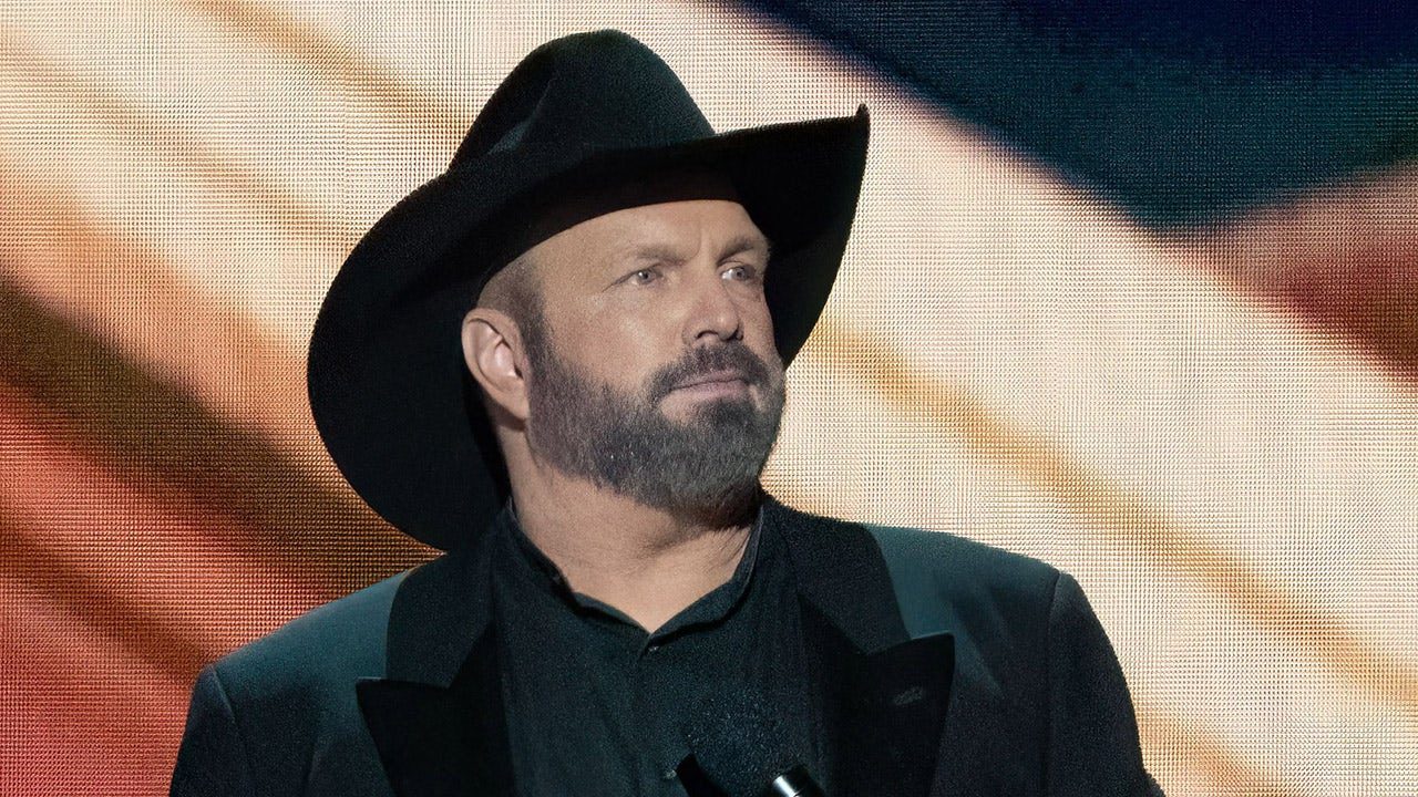Garth Brooks: The Soundtrack of Americas Heartland