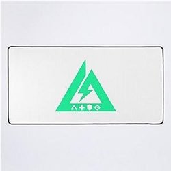 Delta Force ゲームロゴとホワイトデスクマット