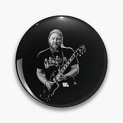 Derek Trucks v5 Pin
