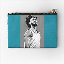 Derrick White Pouch