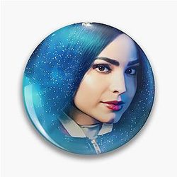 Evie Blue Princess Descendants 3 Pin