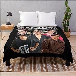 Malachi Barton Descendants Zombies Worlds Collide Tour The Rise Of Red Throw Blanket