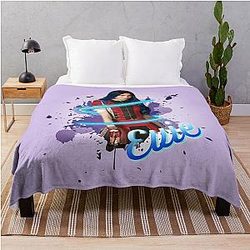 Evie Princess Descendants 3 Throw Blanket
