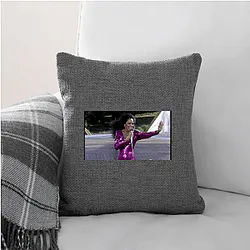 Diana Ross is considered a global pop icon Diana Ross Pillows Cover