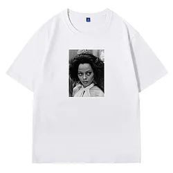 Diana Ross rose to fame as the lead singer of The Supremes Diana Ross T-Shirts