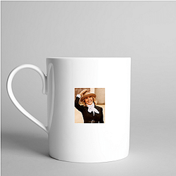 Style Icon Diane Keaton Mugs