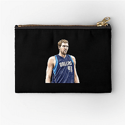 Dirk Nowitzki Seven-footer Perimeter threat Dirk Nowitzki Zipper Pouches