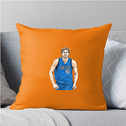 Dirk Nowitzki MVP Elite status Dirk Nowitzki Pillows Cover