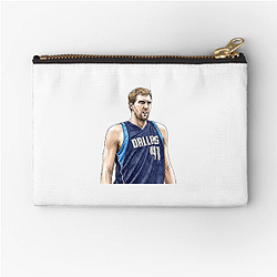 Dirk Nowitzki Seven-footer Perimeter threat Dirk Nowitzki Zipper Pouches