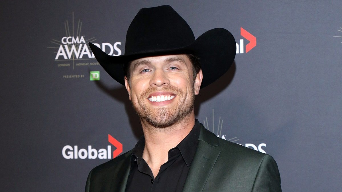 Dustin Lynch Merch: Your Guide to Movie-Inspired Collectibles