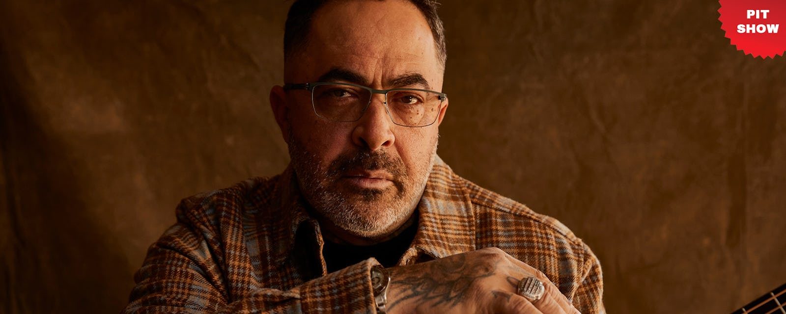 Rock Your Style: Must-Have Aaron Lewis Merchandise for Fans!