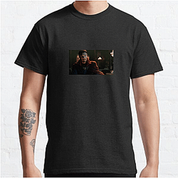 Doctor Strange learns to become a powerful sorcerer Doctor Strange T-Shirts