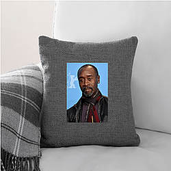 Action Star Don Cheadle Pillows Cover