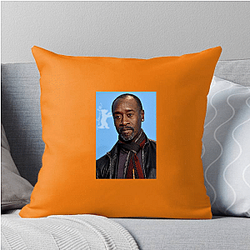 Action Star Don Cheadle Pillows Cover