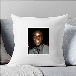 Screen Heartthrob Don Cheadle Pillows Cover