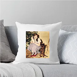 Dorothy Gale wants to return to her home Dorothy Gale Pillows Cover