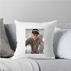 Duke Depp Iconic Wardrobe Pieces Duke Depp Pillows Cover