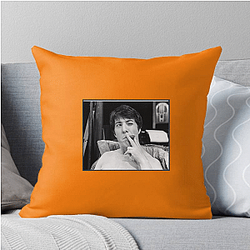 Dustin Hoffman also won an Oscar for Kramer vs Kramer Dustin Hoffman Pillows Cover