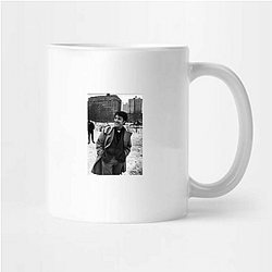 Dustin Hoffman is a seven-time Golden Globe winner Dustin Hoffman Mugs