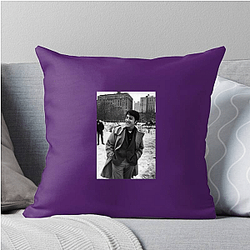 Dustin Hoffman is a seven-time Golden Globe winner Dustin Hoffman Pillows Cover