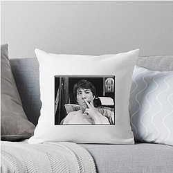 Dustin Hoffman also won an Oscar for Kramer vs Kramer Dustin Hoffman Pillows Cover