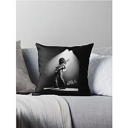 halen van Throw Pillow