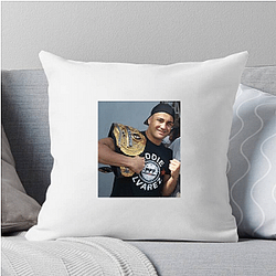 Light Heavyweight Eddie Alvarez Pillows Cover