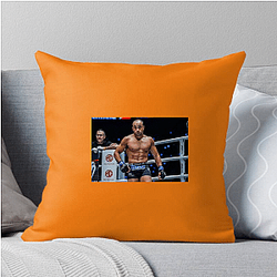 MMA Legend Eddie Alvarez Pillows Cover