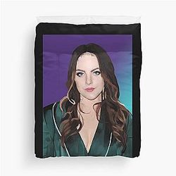 Elizabeth Gillies Duvet Cover