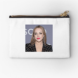 Elizabeth Gillies Outfit Elizabeth Gillies Zipper Pouches