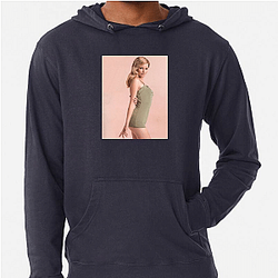 Elizabeth Banks is known for her role in The Hunger Games Elizabeth Banks Hoodies