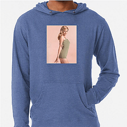 Elizabeth Banks is known for her role in The Hunger Games Elizabeth Banks Hoodies