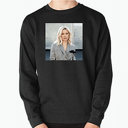 Elizabeth Banks is an American actress Elizabeth Banks Sweatshirts