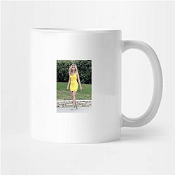 Elizabeth Banks directed the film Charlie's Angels Elizabeth Banks Mugs