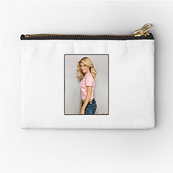 Elizabeth Banks starred in the Pitch Perfect movies Elizabeth Banks Zipper Pouches