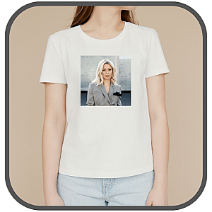 Elizabeth Banks T-Shirts