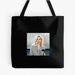Elizabeth Banks is an American actress Elizabeth Banks Bags