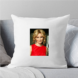 Elizabeth Banks is also a director and producer Elizabeth Banks Pillows Cover